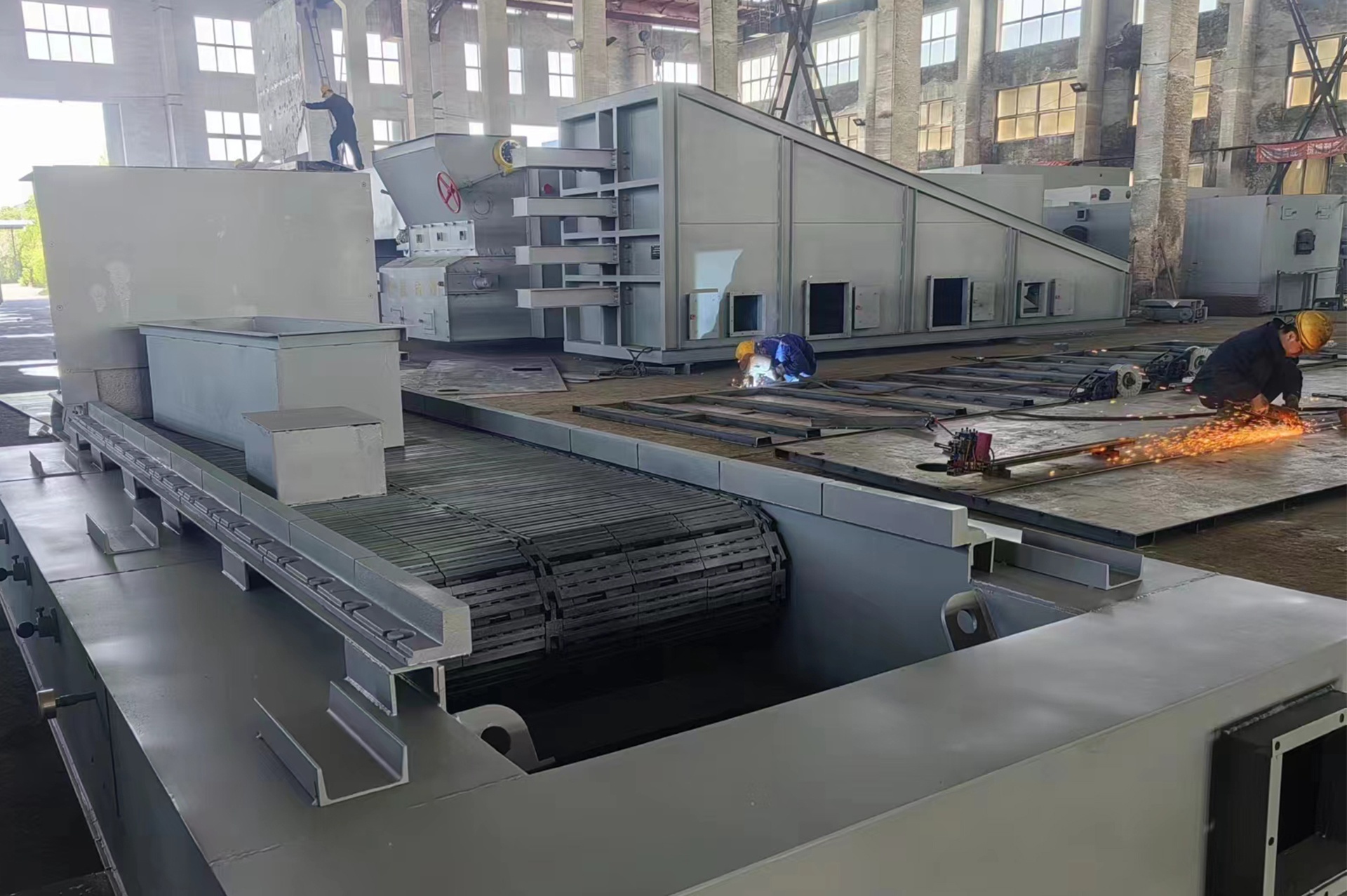 2t/h Ghi xích nhẹ