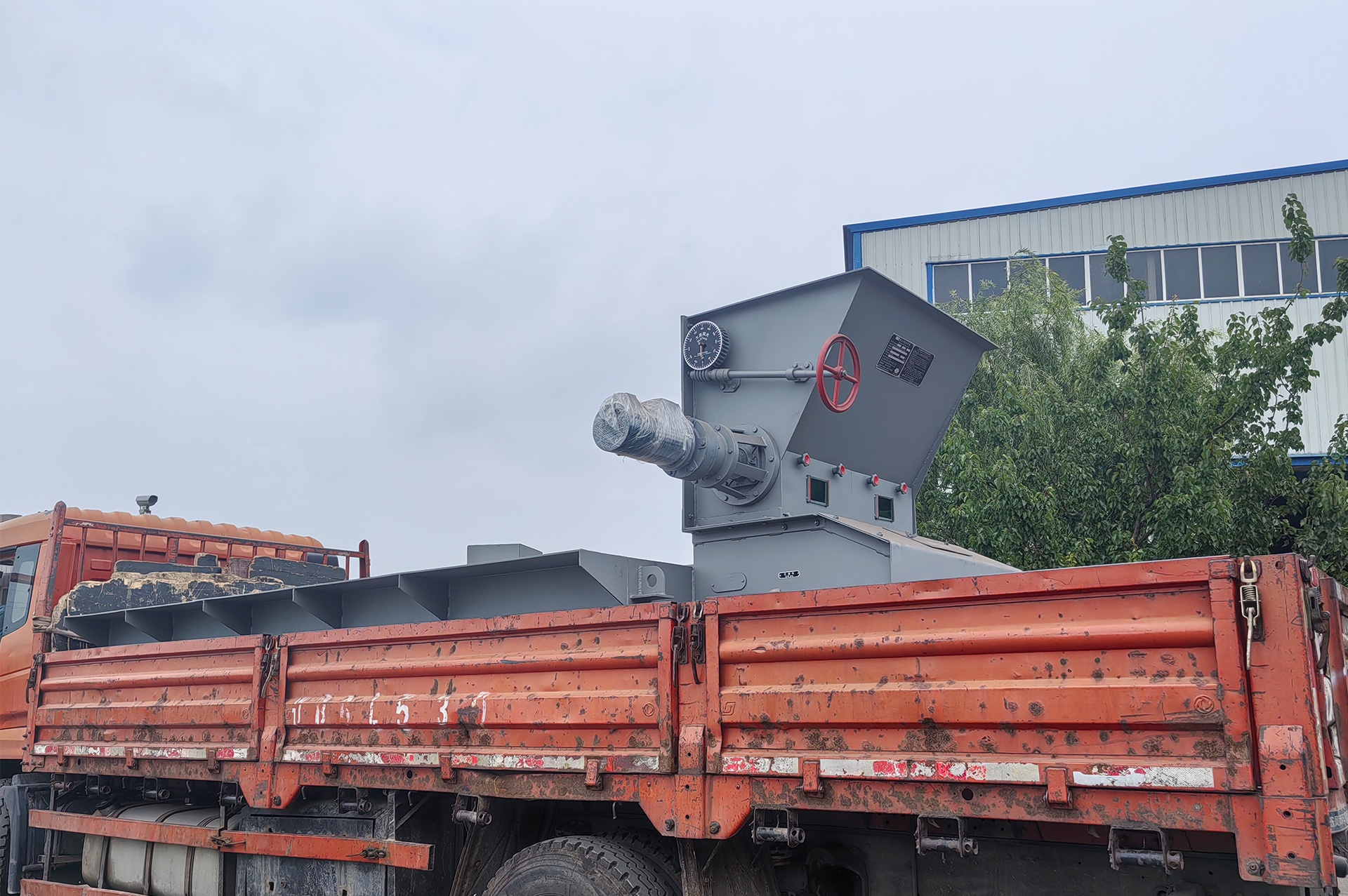 Ghi xích kiểu vảy 2t/h