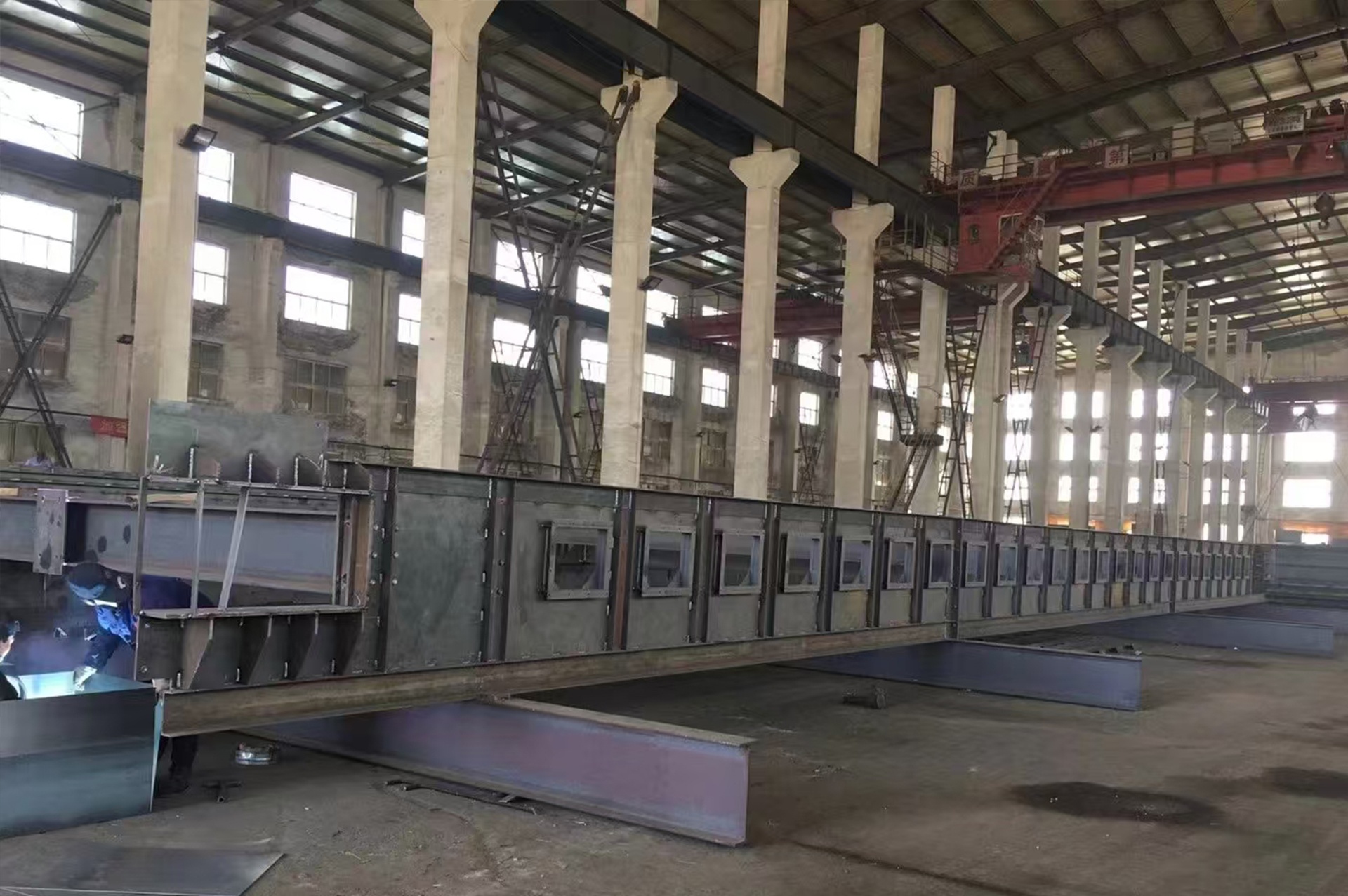 Ghi dầm ngang 130t/h